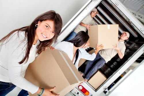 Practical Ardleigh Green man and van transport for everyday relocation needs